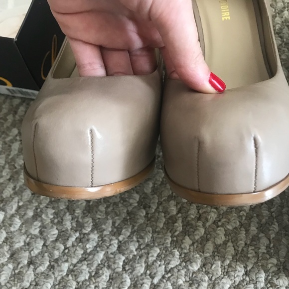 Pour La Victoire Heels - Picture 8 of 13